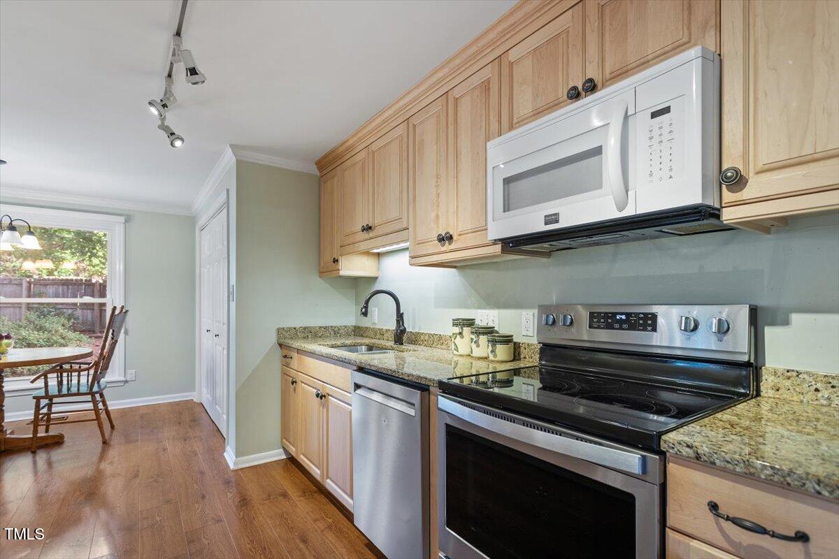 8105 Sapwood Court Raleigh, NC 27615 - Photo 6 of 25 6
