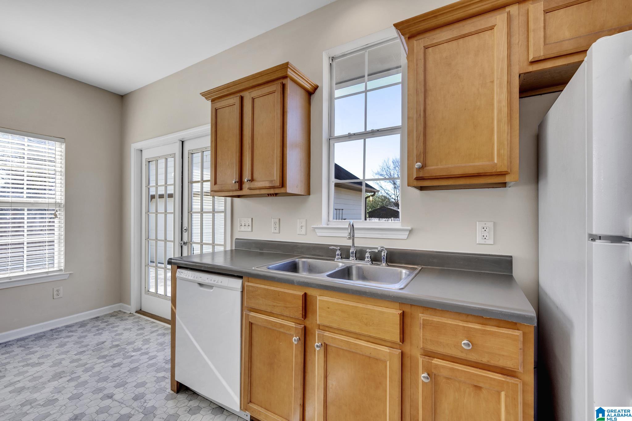 2030 Culbreth Circle Leeds, AL 35094 - Photo 10 of 30