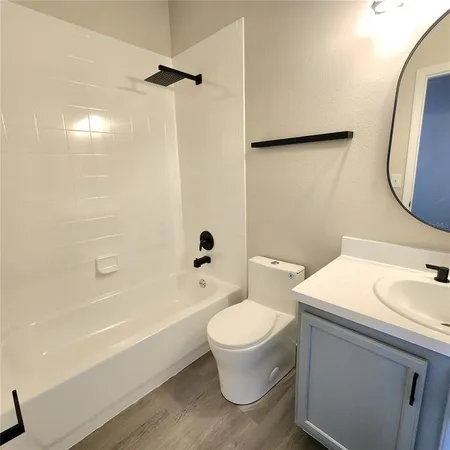 $2,250 | 10672 Savannah Wood Court, Unit 101, Orlando, FL 32832