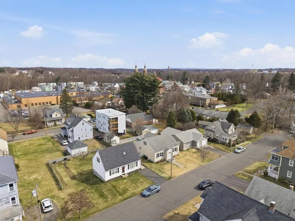 $349,900 | 38 White Street, Chicopee, MA 01013