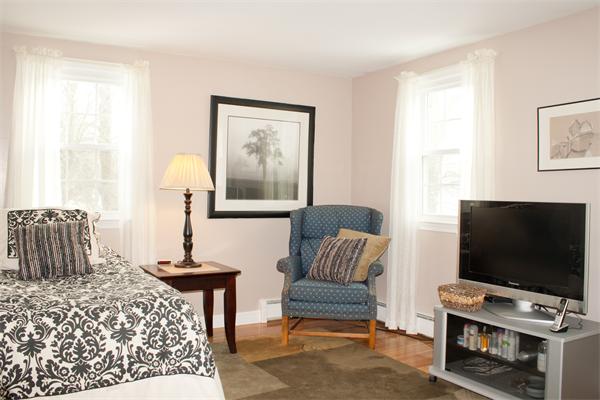 5 Stagecoach Road Medfield, MA 02052 - Photo 15 of 21 Gallery Image 15