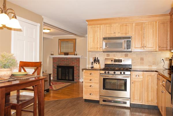 5 Stagecoach Road Medfield, MA 02052 - Photo 6 of 21 Gallery Image 6