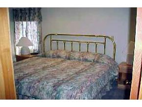 8 High Ridge Road, Unit 8 Killington, VT 05751 - Photo 5 of 7 Gallery Image 5