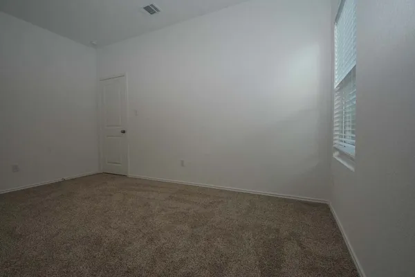 $1,750 | 404 Bass Drive, Bastrop, TX 78602