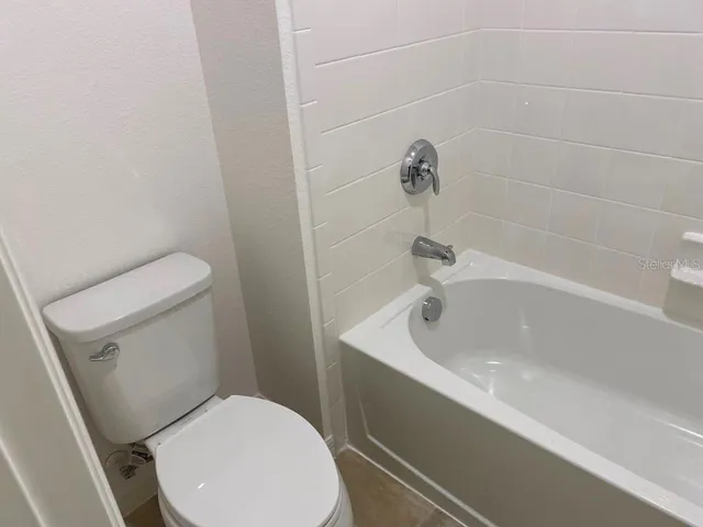 $2,195 | Undisclosed Address, Groveland, FL 34736