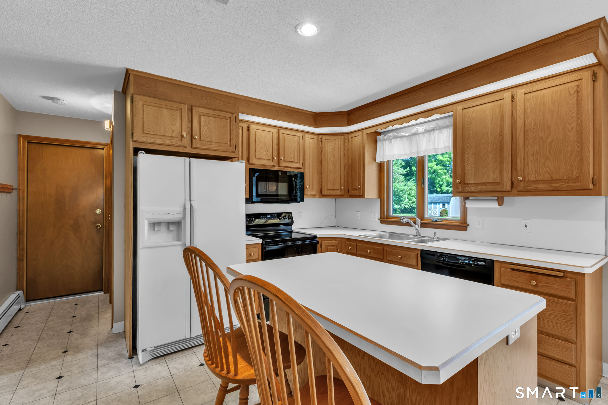 20 Windmill Road Ellington, CT 06029 - Photo 9 of 40