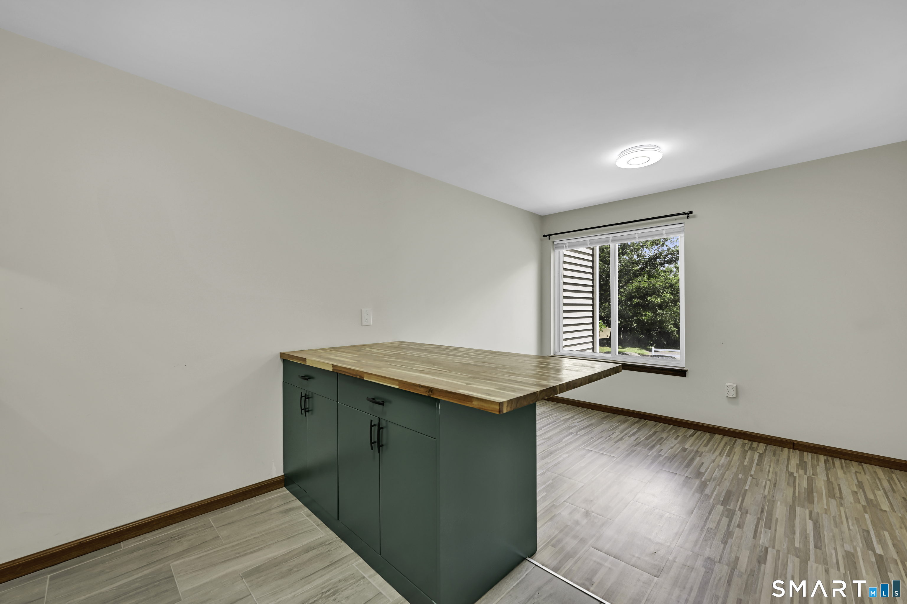 27 Cottonwood Road, Unit 27 Newington, CT 06111 - Photo 7 of 27