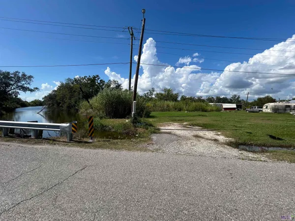 $23,000 | 6380 Shrimpers Row, Dulac, LA 70363
