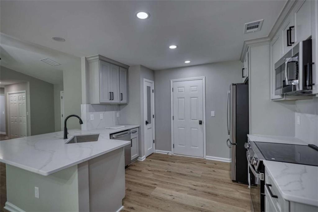 854 Hawk Creek Trail Winder, GA 30680 - Photo 12 of 43