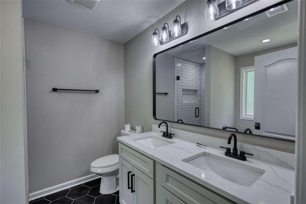 854 Hawk Creek Trail Winder, GA 30680 - Photo 23 of 43