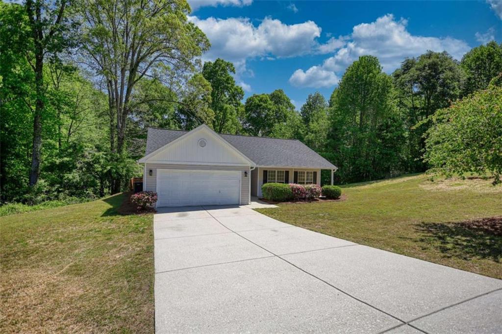 854 Hawk Creek Trail Winder, GA 30680 - Photo 3 of 43