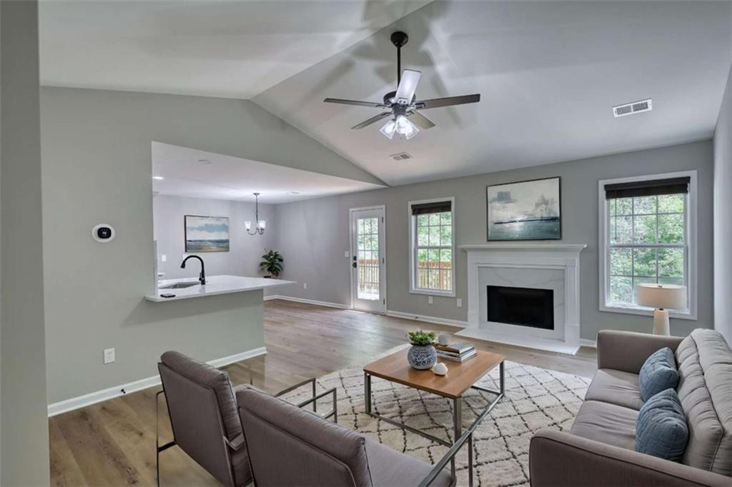 854 Hawk Creek Trail Winder, GA 30680 - Photo 4 of 43