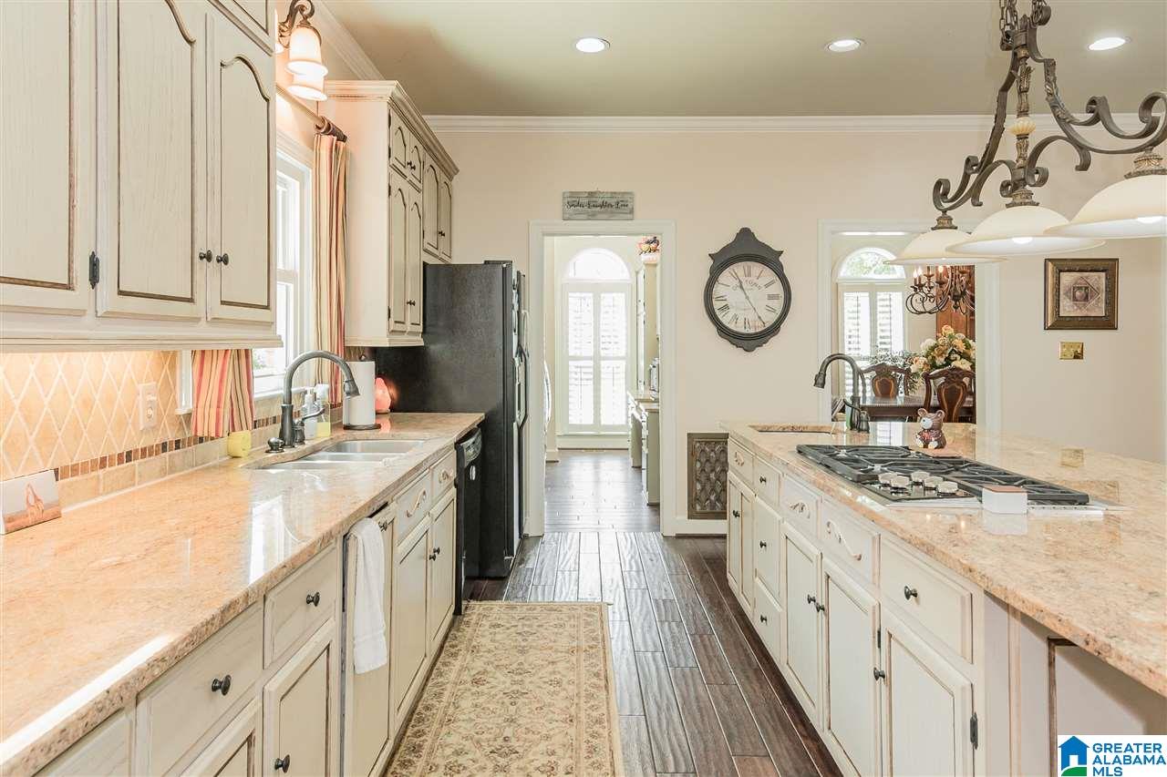 2537 Tyler Road Birmingham, AL 35226 - Photo 10 of 33