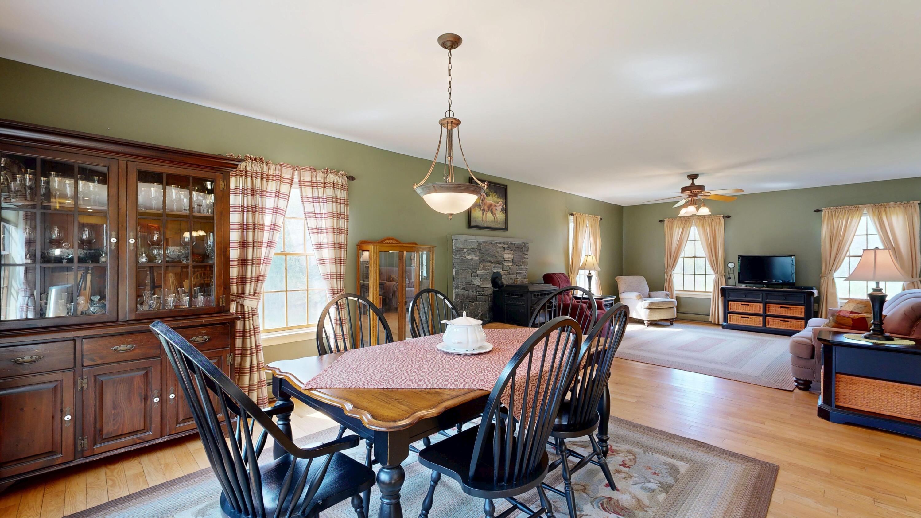479 Plains Road Litchfield, ME 04350 - Photo 20 of 68 dining area