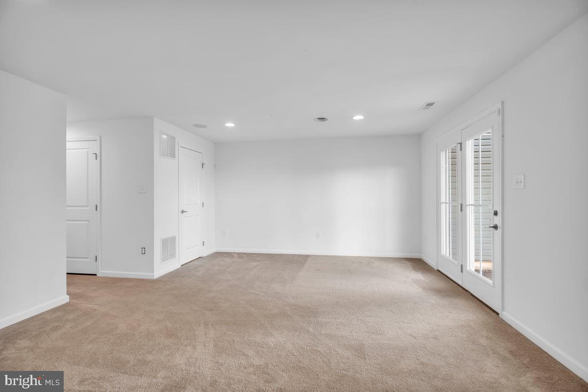 322 Iannelli Road Clarksboro, NJ 08020 - Photo 8 of 31 a view of an empty room