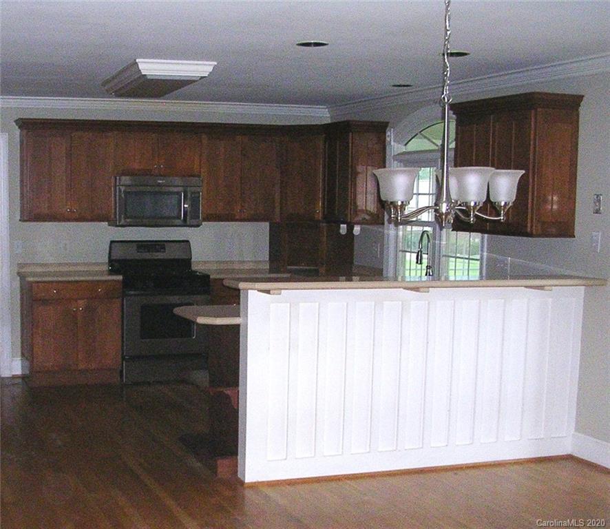 306 Potter Road Monroe, NC 28110 - Photo 6 of 30 Gallery Image 6