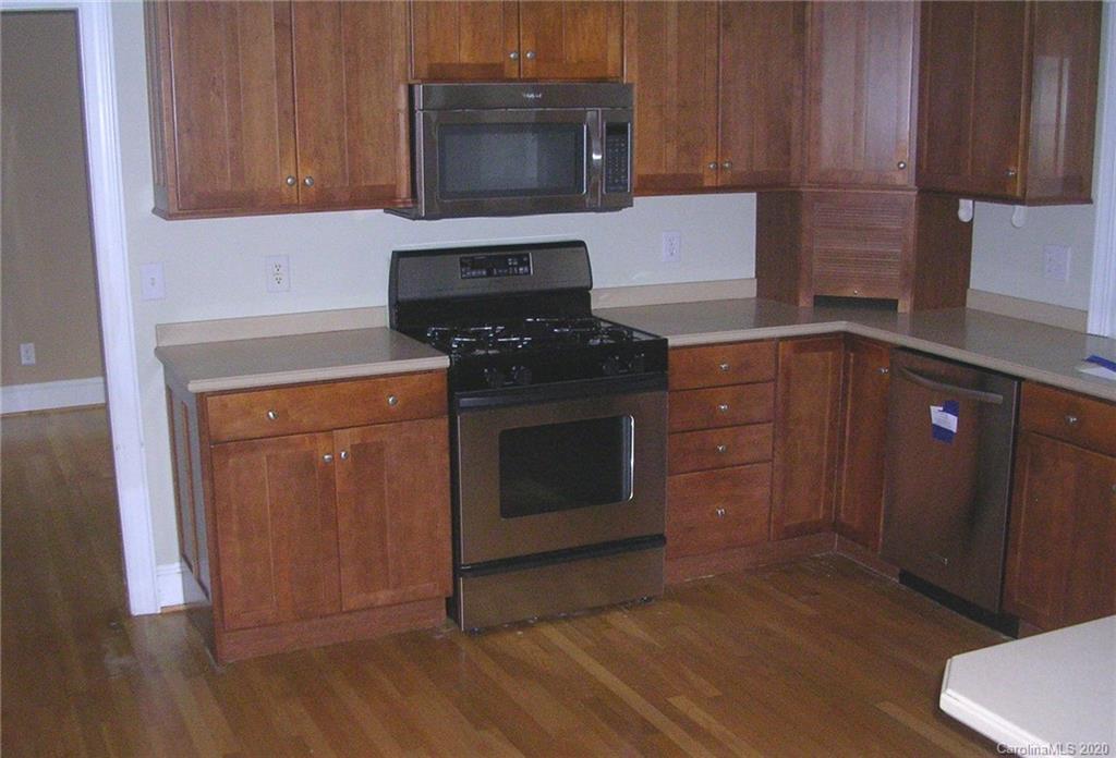 306 Potter Road Monroe, NC 28110 - Photo 7 of 30 Gallery Image 7