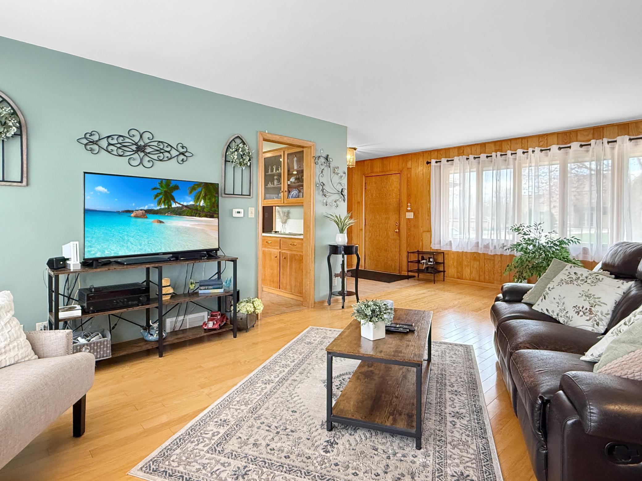873 South Hampton Street Fairmont, MN 56031 - Photo 6 of 39