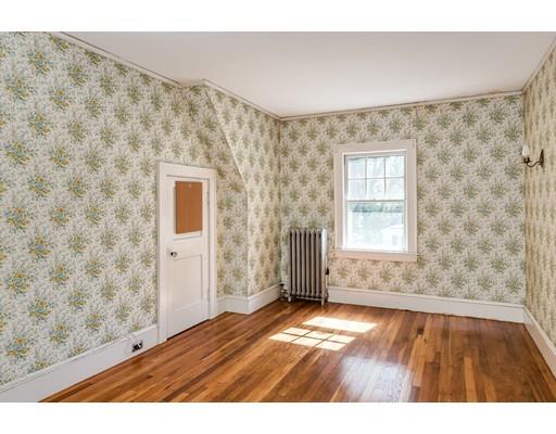 7 Plainfield Street Lexington, MA 02421 - Photo 13 of 18 Gallery Image 13