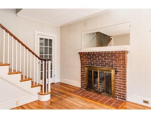7 Plainfield Street Lexington, MA 02421 - Photo 3 of 18 Gallery Image 3