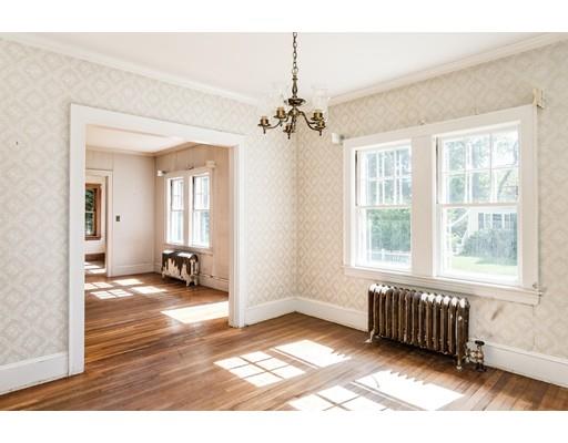 7 Plainfield Street Lexington, MA 02421 - Photo 5 of 18 Gallery Image 5