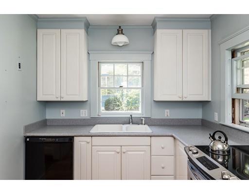 7 Plainfield Street Lexington, MA 02421 - Photo 9 of 18 Gallery Image 9