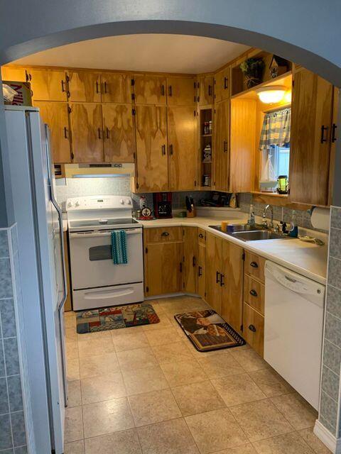 29 Somerset Street Millinocket, ME 04462 - Photo 11 of 38 kitchen view 2