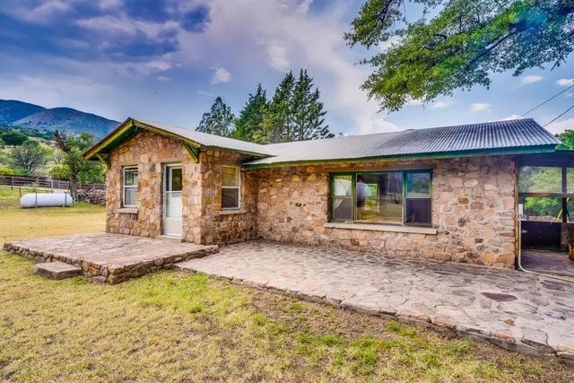 $1,720,000 | 3791 Highway 80, Bisbee, AZ 85603