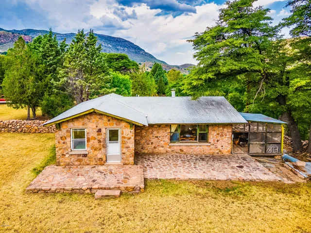$1,720,000 | 3791 Highway 80, Bisbee, AZ 85603