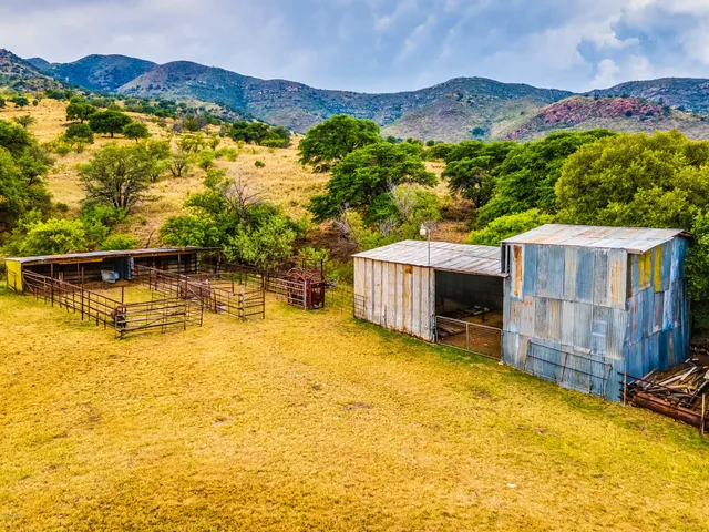 $1,720,000 | 3791 Highway 80, Bisbee, AZ 85603