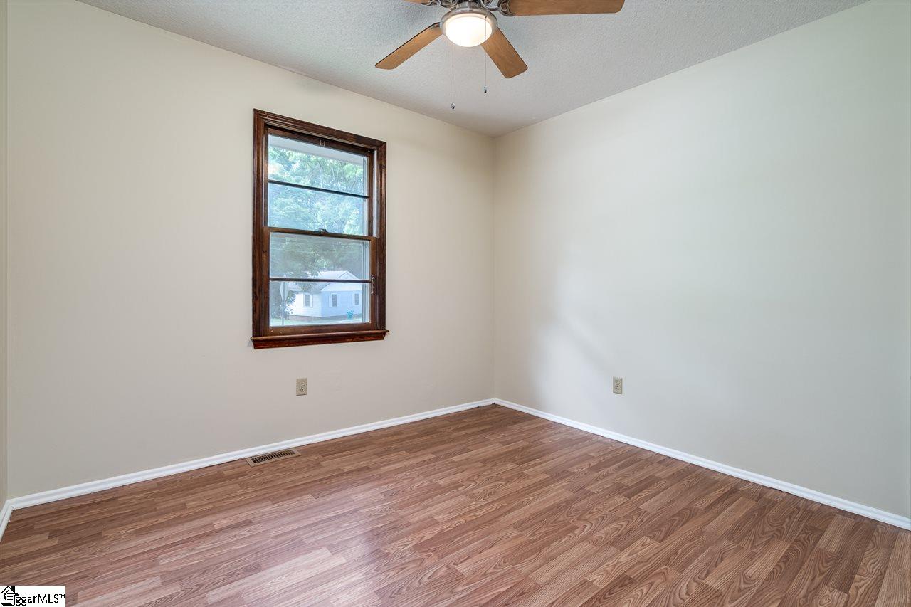 715 East Calhoun Street Anderson, SC 29621 - Photo 22 of 26