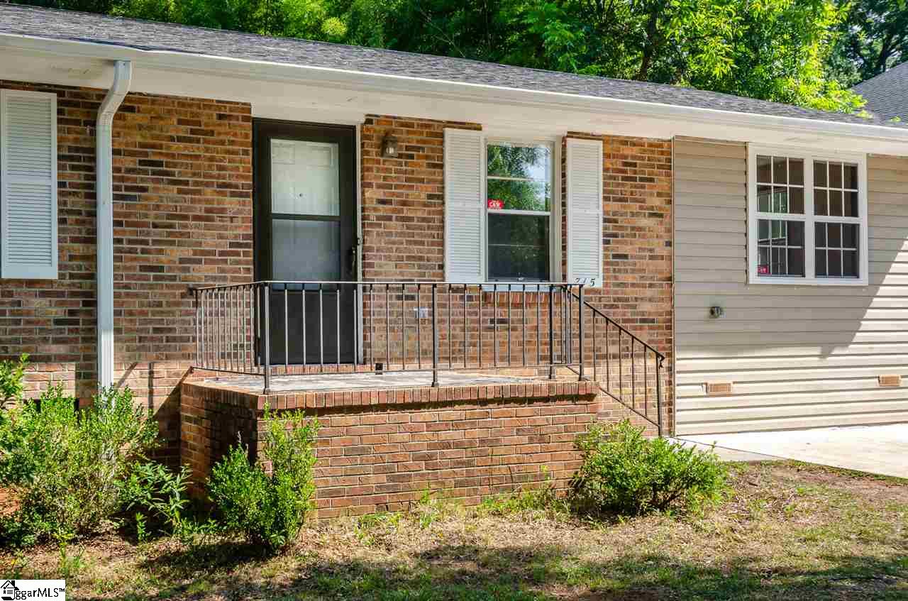 715 East Calhoun Street Anderson, SC 29621 - Photo 4 of 26