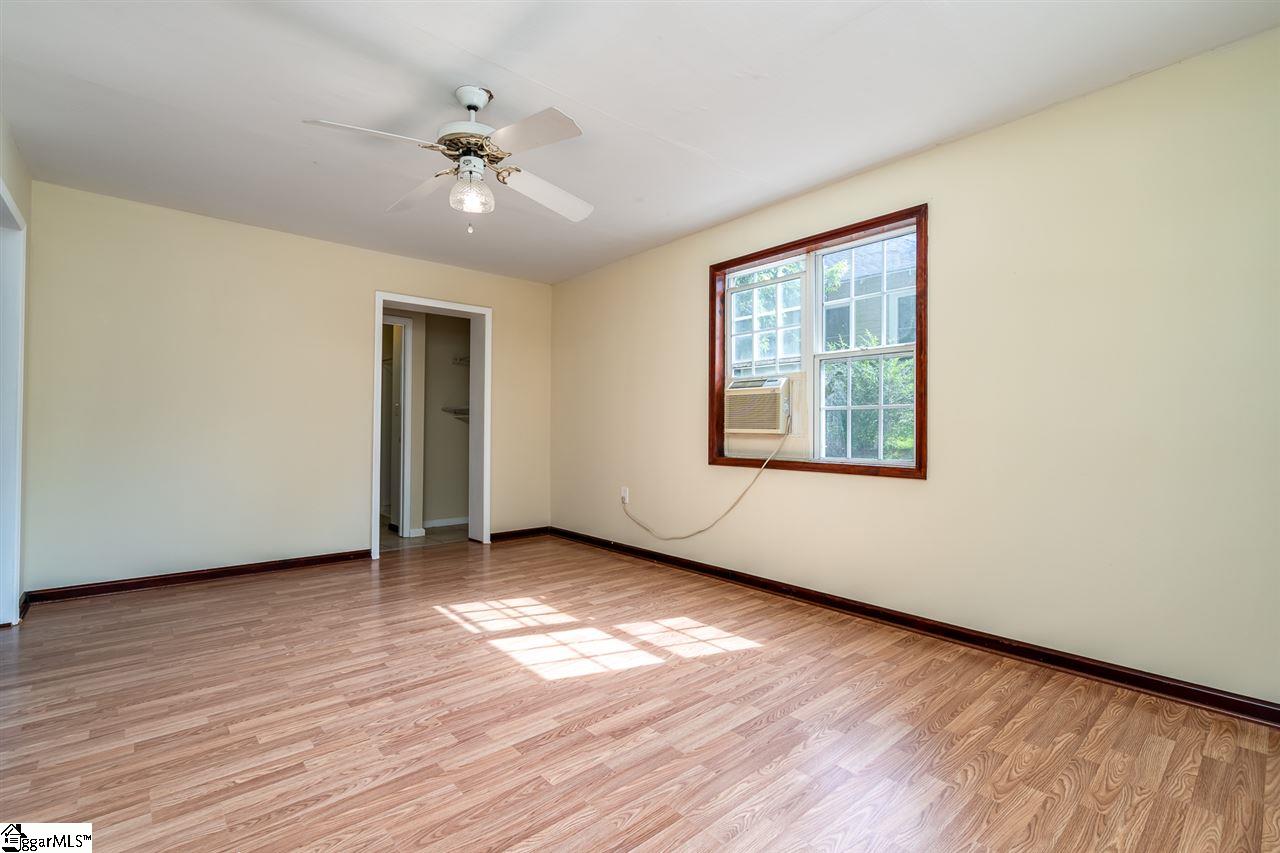715 East Calhoun Street Anderson, SC 29621 - Photo 9 of 26