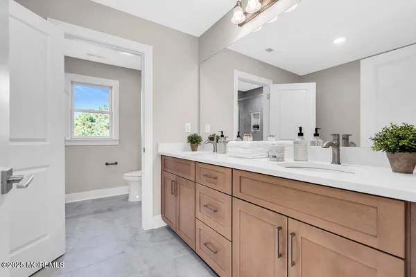 $925,000 | 72 Saltspray Drive, Forked River, NJ 08731