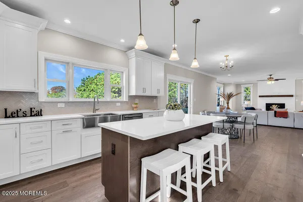 $925,000 | 72 Saltspray Drive, Forked River, NJ 08731