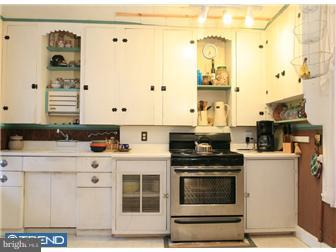 279 Bowers Road Bowers, PA 19539 - Photo 8 of 8 Kitchen
