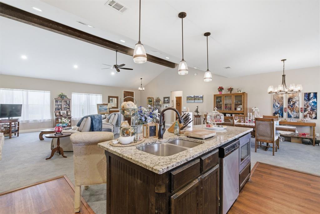 3020 Jolene Court Springtown, TX 76082 - Photo 10 of 31