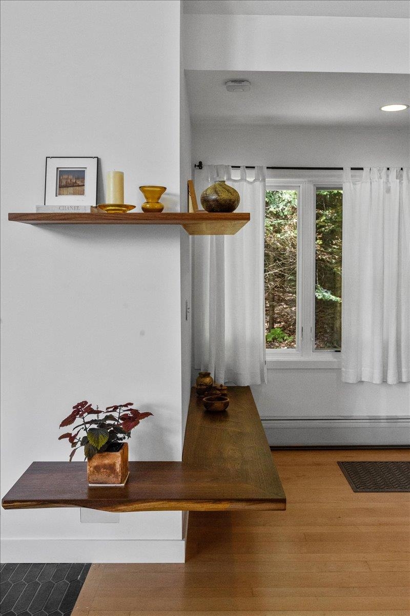 1653 Plunkton Road Warren, VT 05674 - Photo 13 of 40