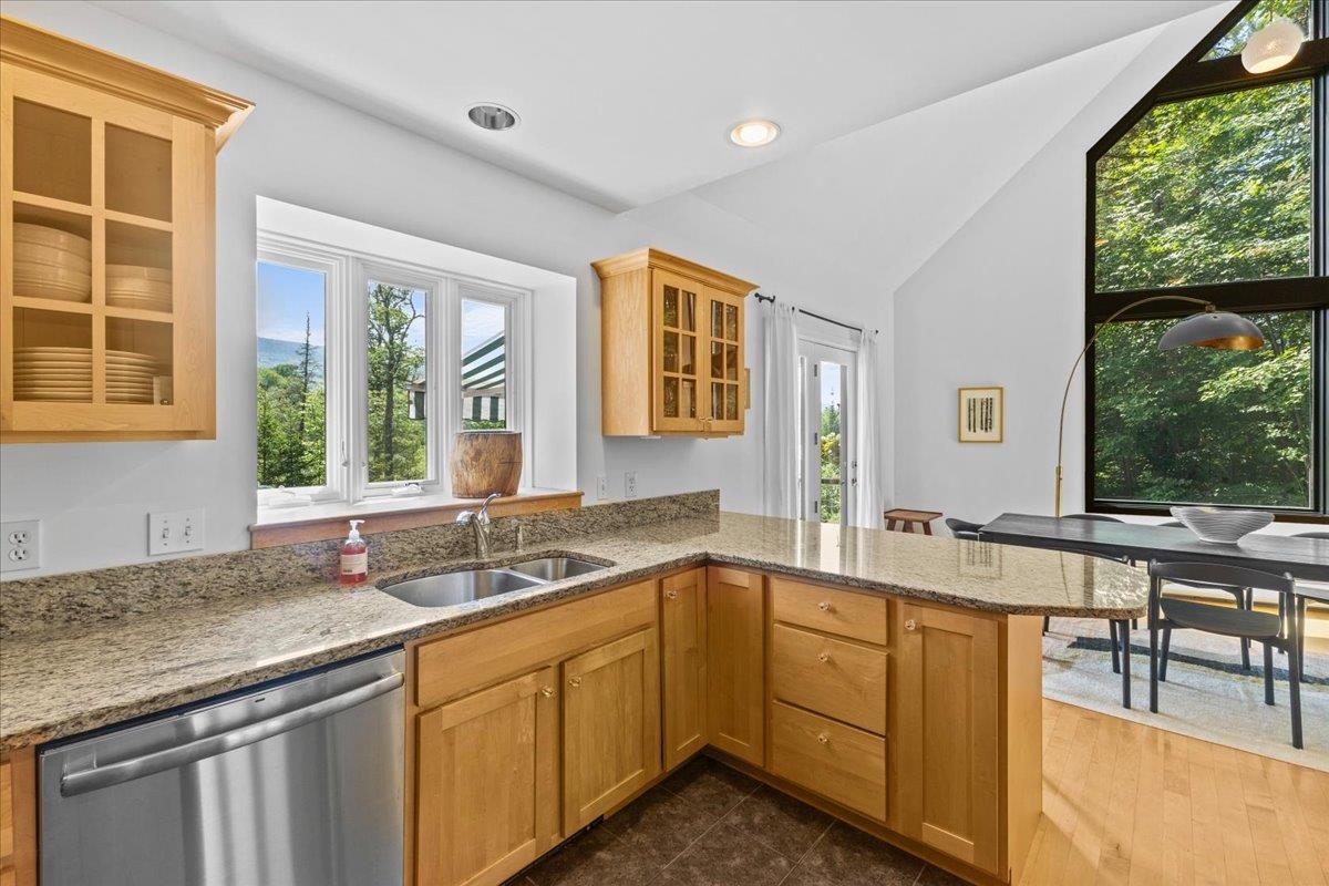 1653 Plunkton Road Warren, VT 05674 - Photo 18 of 40