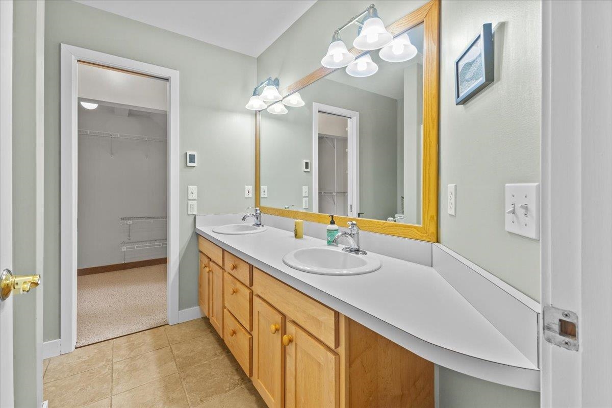 1653 Plunkton Road Warren, VT 05674 - Photo 21 of 40