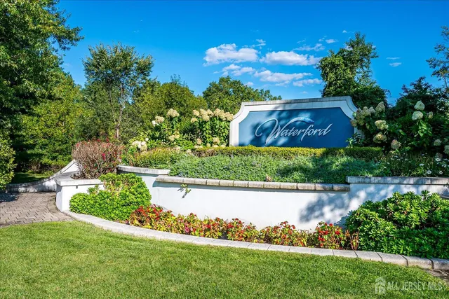 $2,500 | 936 Waterford Drive, Edison, NJ 08817