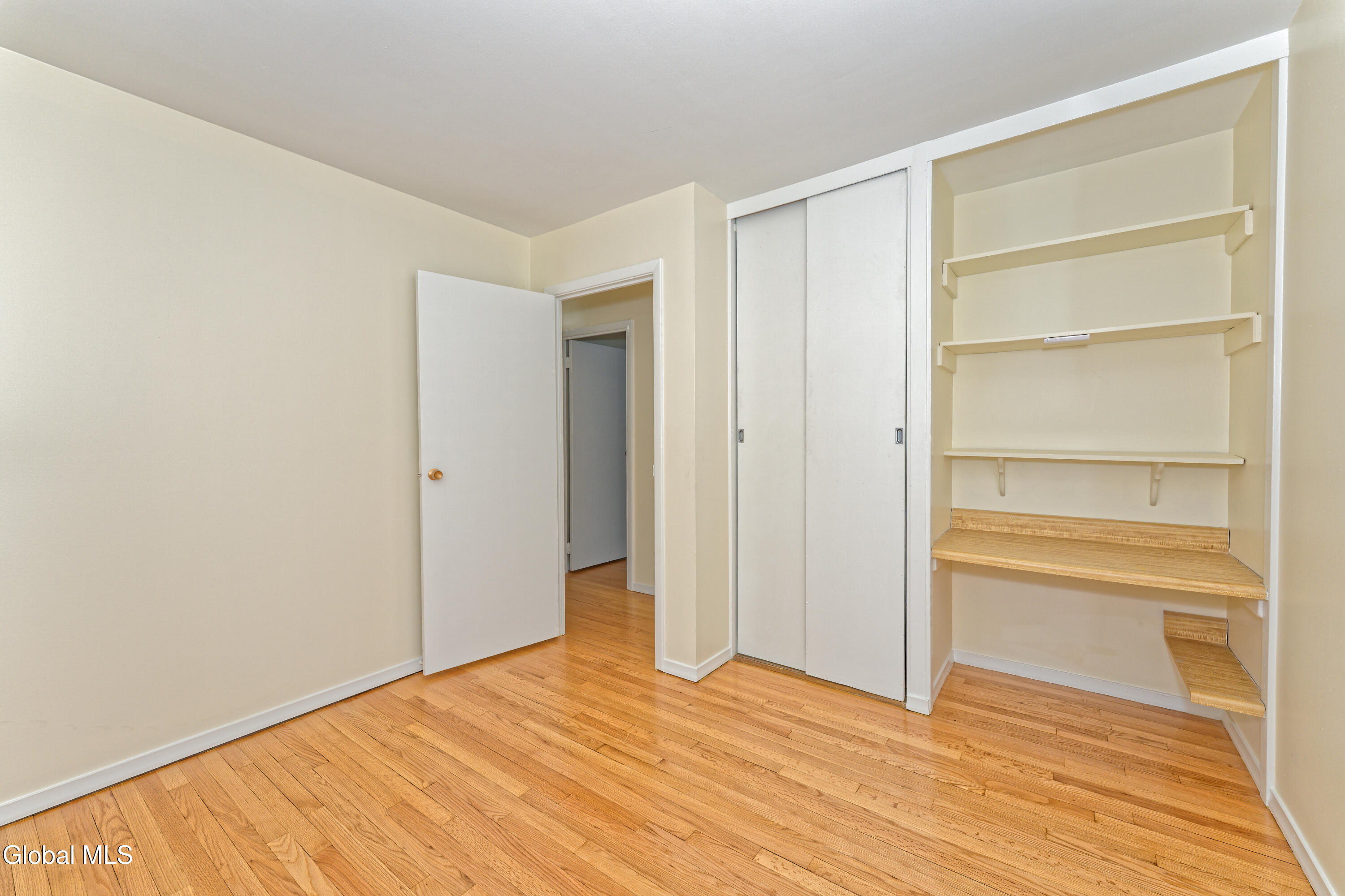 26 Mildred Lane Colonie, NY 12110 - Photo 17 of 21 4 Bedroom 6