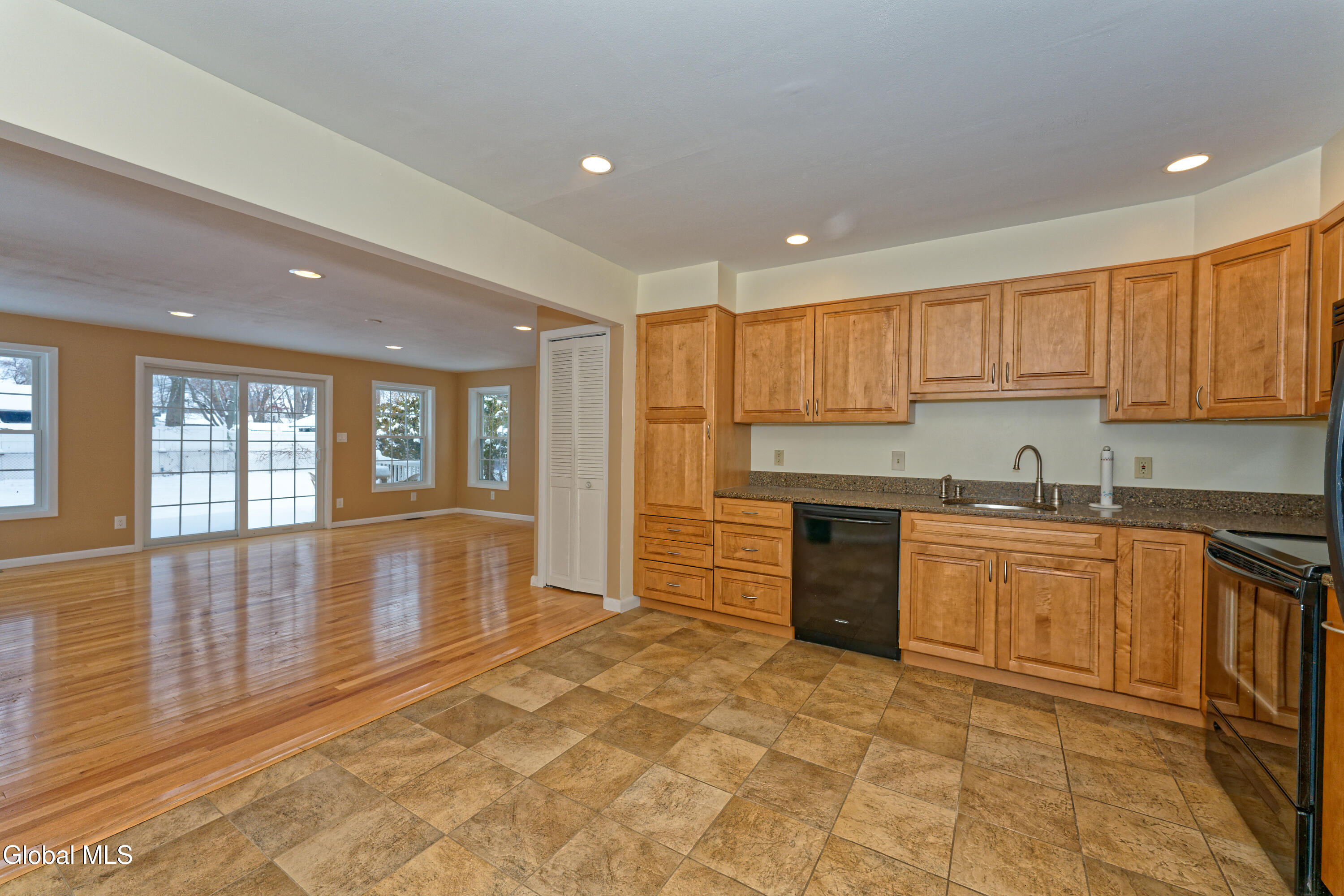 26 Mildred Lane Colonie, NY 12110 - Photo 8 of 21 2 Kitchen 1