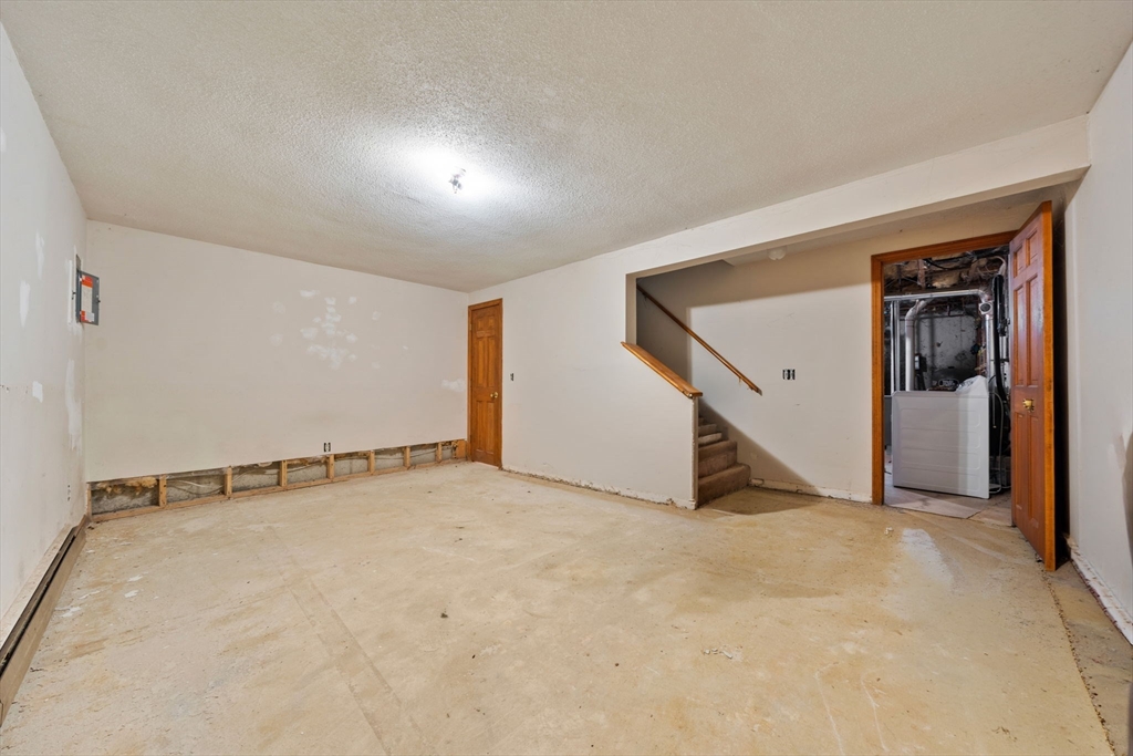 577-579 Old Greenwich Plain Road Hardwick, MA 01082 - Photo 22 of 28
