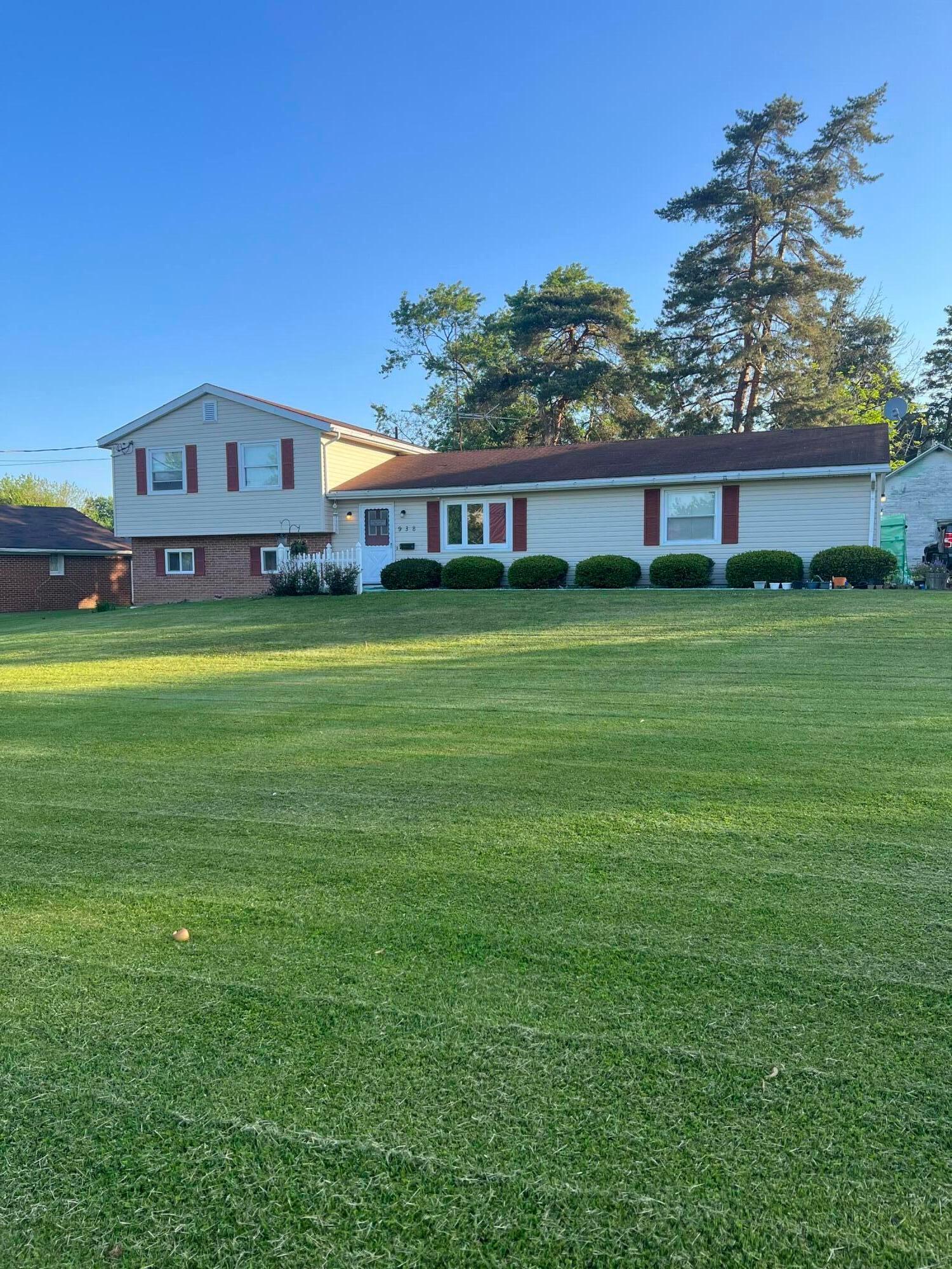 938 Chatfield Road Marion, OH 43302 - Photo 1 of 22 IMG_0891