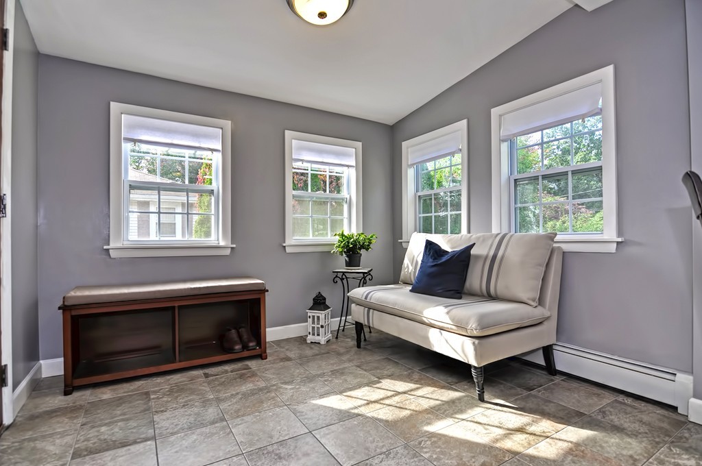 121 Rustcraft Road Dedham, MA 02026 - Photo 8 of 27 Gallery Image 8