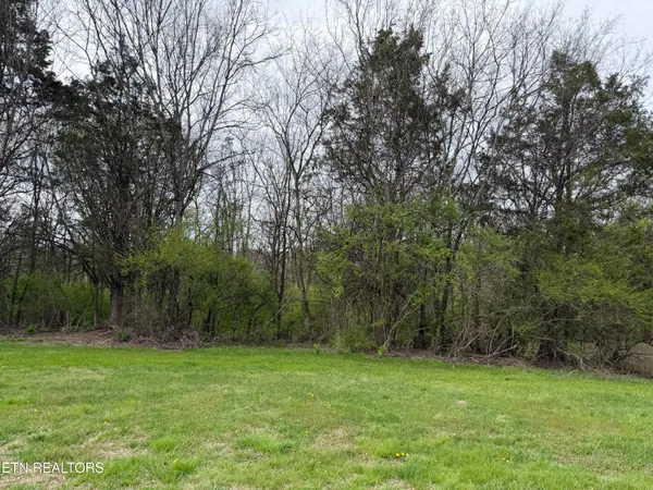 $89,900 | 7424 Country Meadow Drive, Knoxville, TN 37918