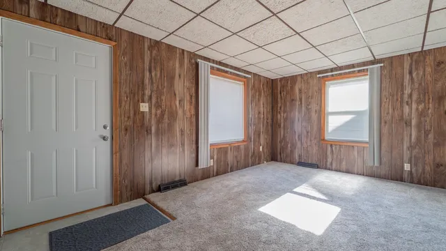 $2,000 | 622 North Lafayette Street, Griffith, IN 46319