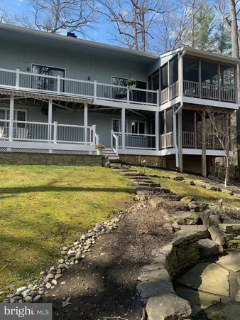 $899,000 | 2654 Ogleton Road, Annapolis, MD 21403