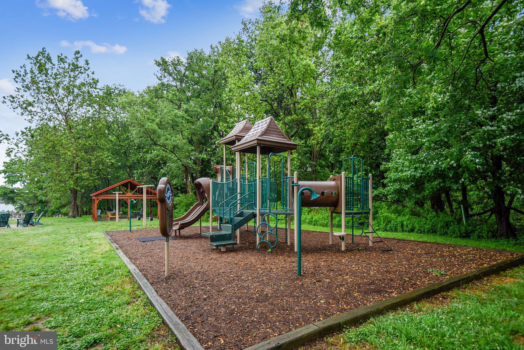 2654 Ogleton Road Annapolis, MD 21403 - Photo 45 of 47 Waterfront playground